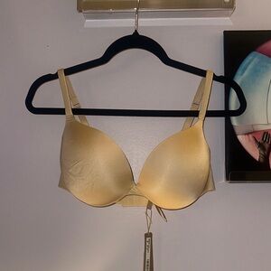 Skims push up  Bra